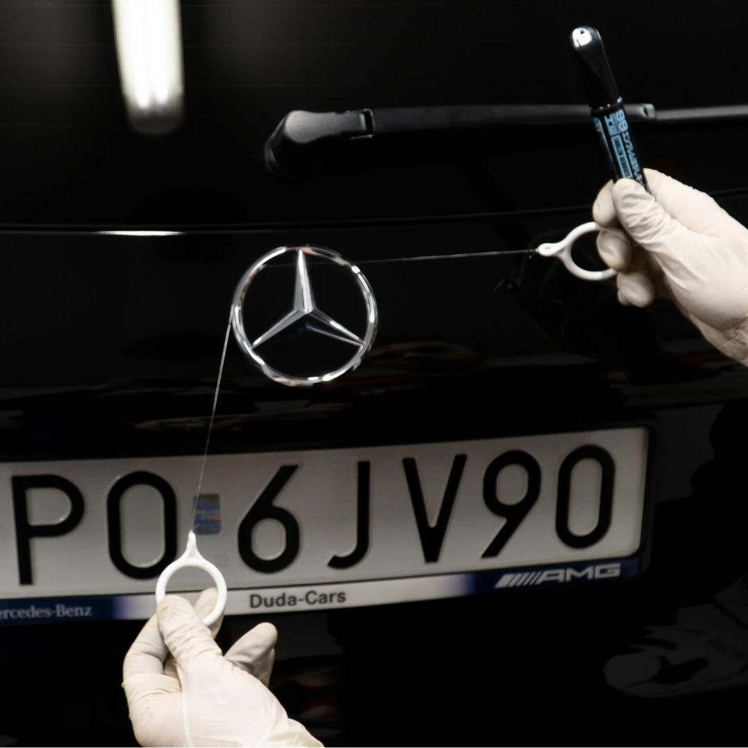 Soft99 Emblem Remover Kit