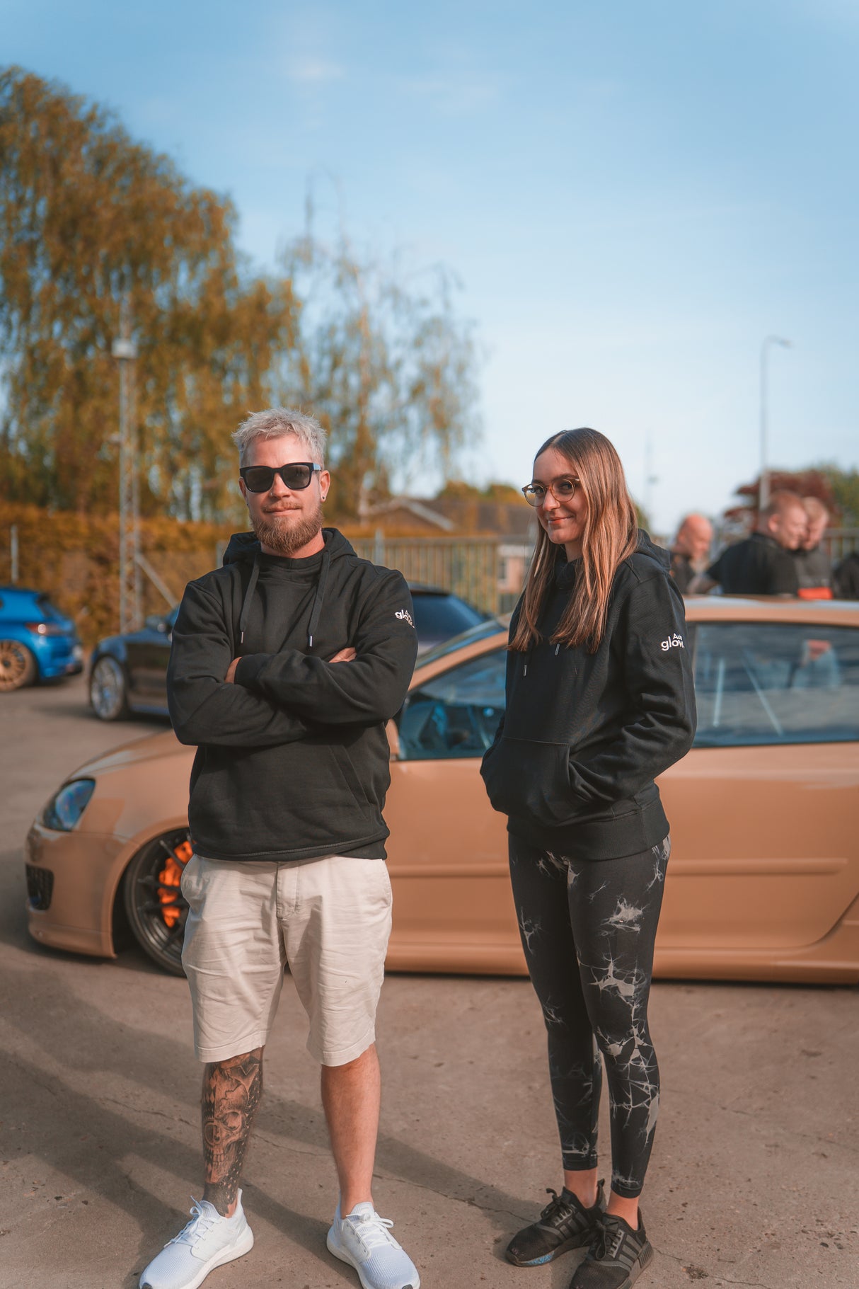 Autoglow Hoodie - Bær passionen