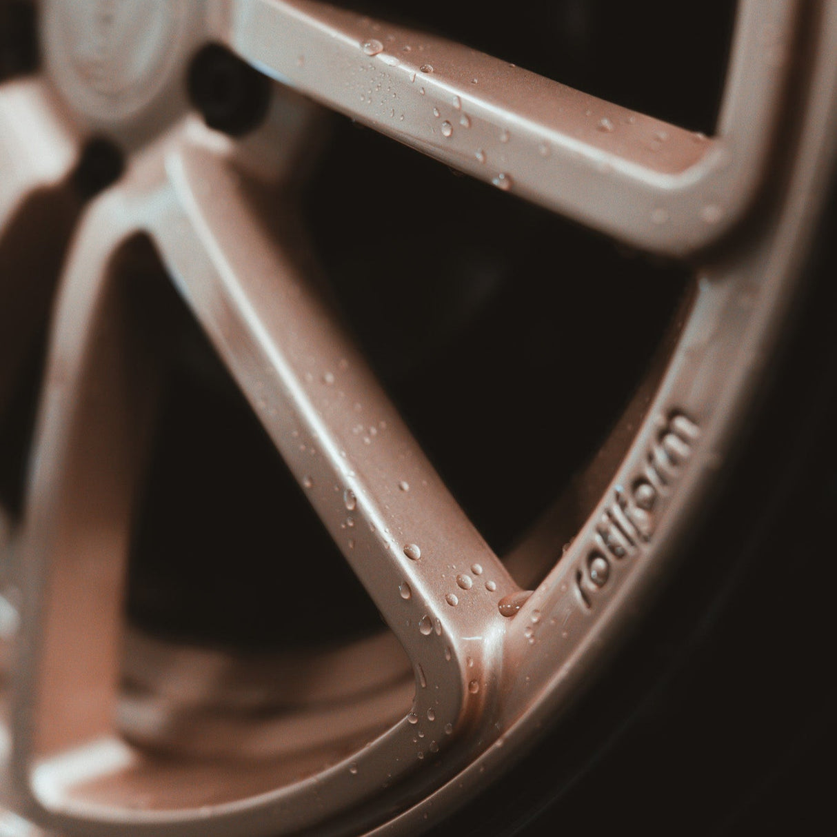 Farveskiftende pH-Neutral Fælgrens / Flyverust Fjerner - Stjärnagloss Hjul