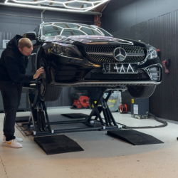 Sådan beskytter du din bil bedst - produkter vs. professionel bilpleje 2026