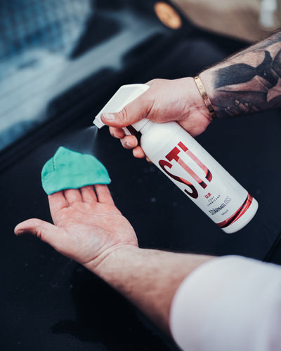 Lakrens - Sådan renser du lakken for flyverust, tjære og urenhedder